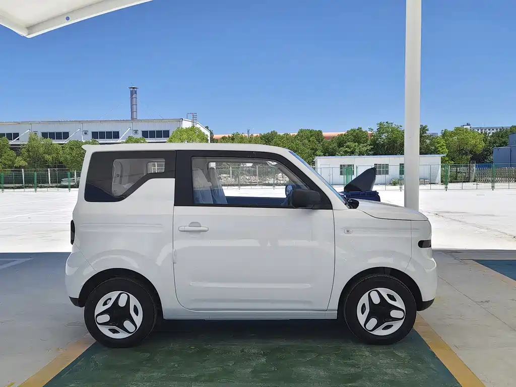 Geely Galaxy Panda 2025