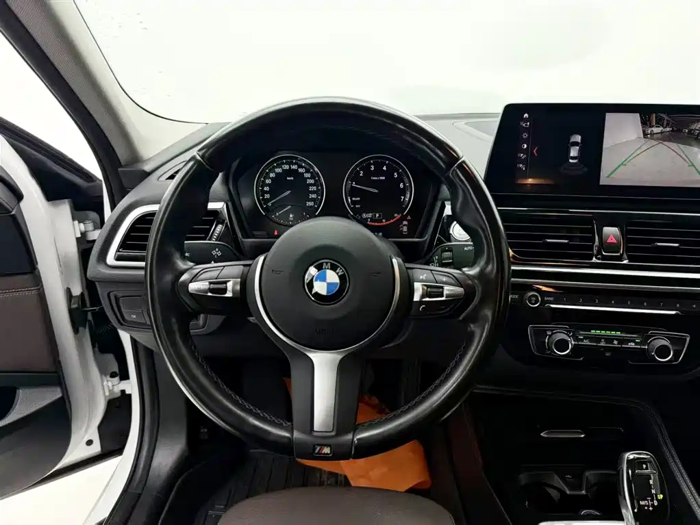 BMW 1 Series 2022