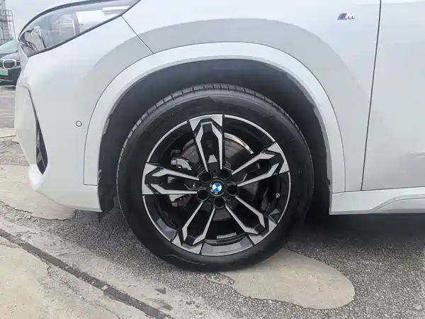 BMW X1 2025