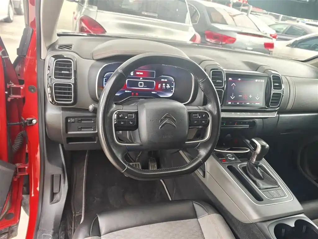 Citroen C5 AIRCROSS 2017 — фото 17