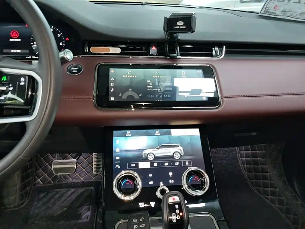 Land Rover Evoque 2021 — фото 13