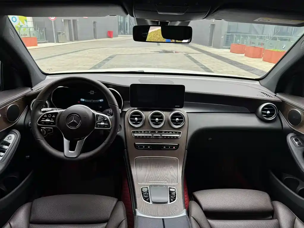 Mercedes-Benz GLC 2020