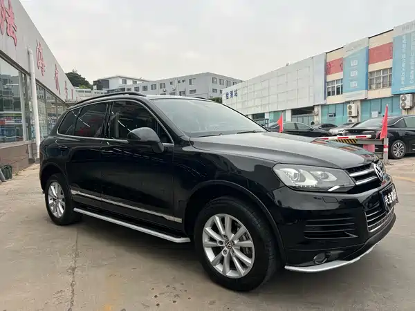 Volkswagen Touareg 2015
