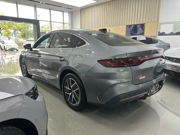 BYD Qin L 2025