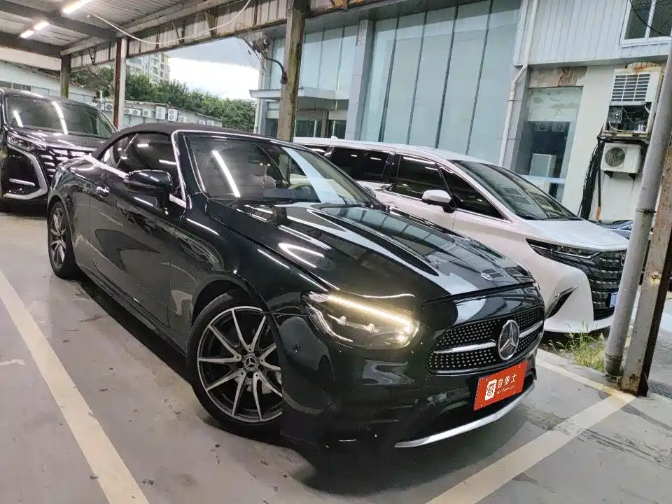 Mercedes-Benz E-Class 2024