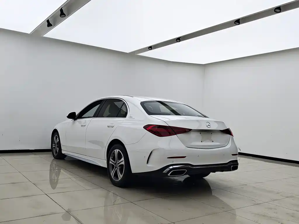 Mercedes-Benz C-Class 2022