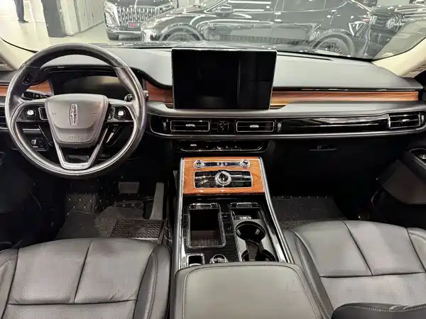 Lincoln Aviator 2020