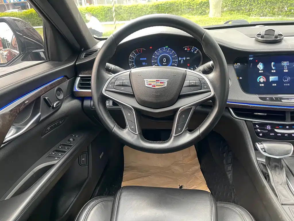 Cadillac CT6 2018 — фото 16