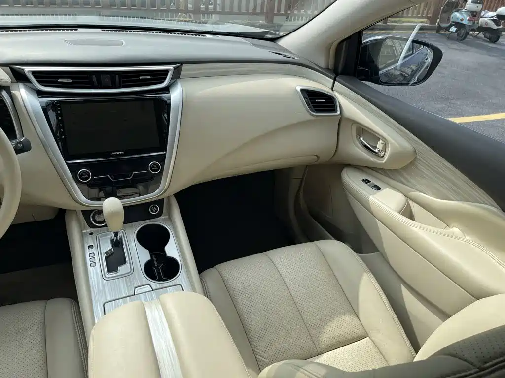 Nissan Murano 2015 — фото 18