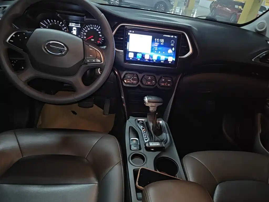 GAC Trumpchi GS4 2018 — фото 13