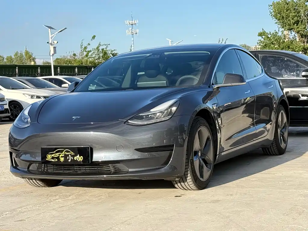 Tesla Model 3 2020 — фото 1
