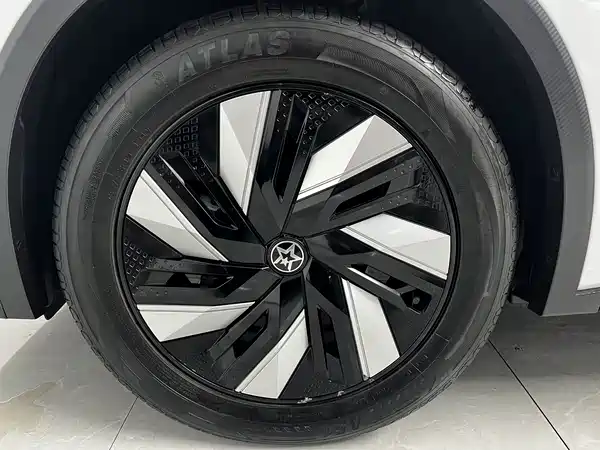 Venucia Big V Dd-I 2024
