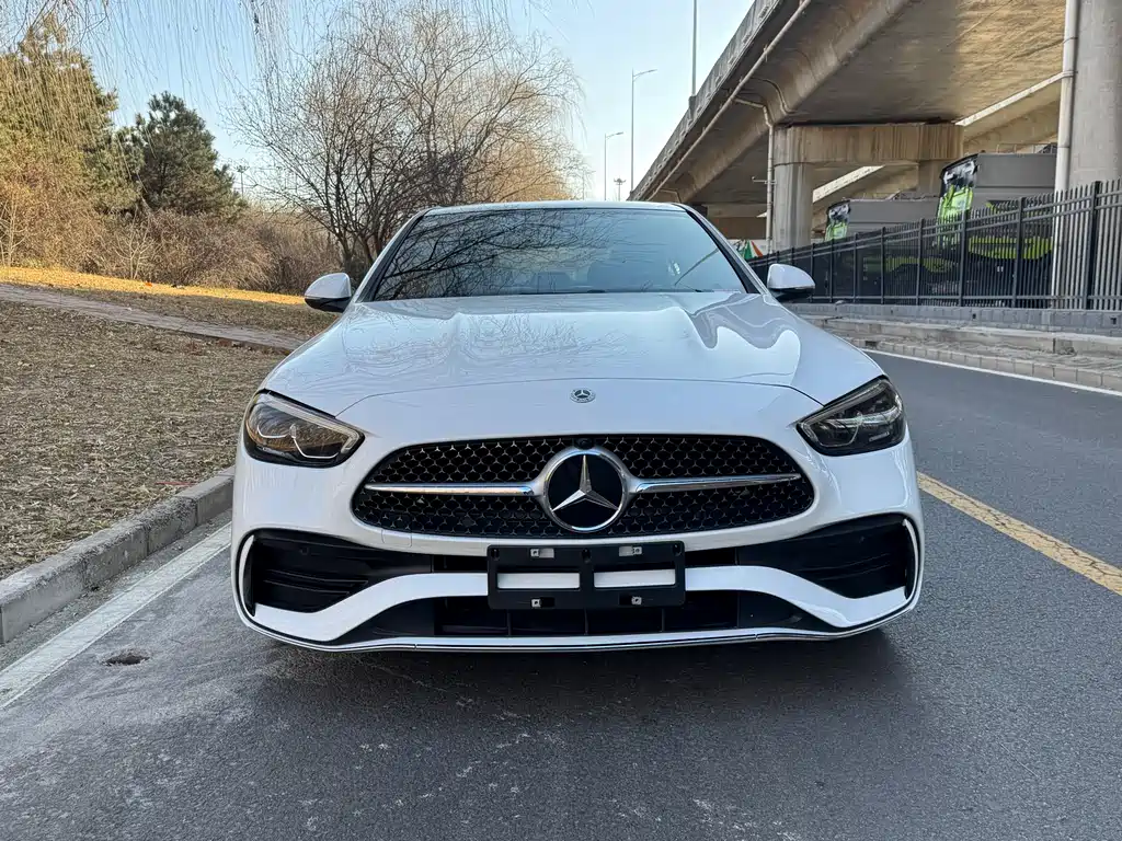 Mercedes-Benz C-Class 2023 — фото 2