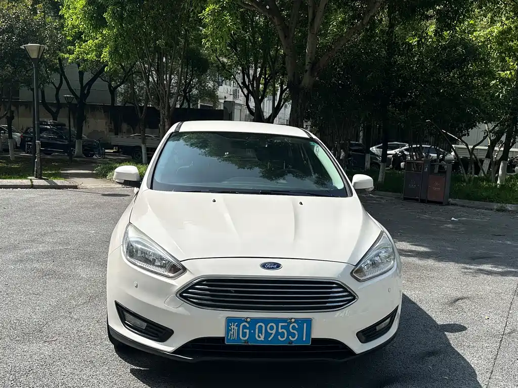 Ford Focus 2017 — фото 2