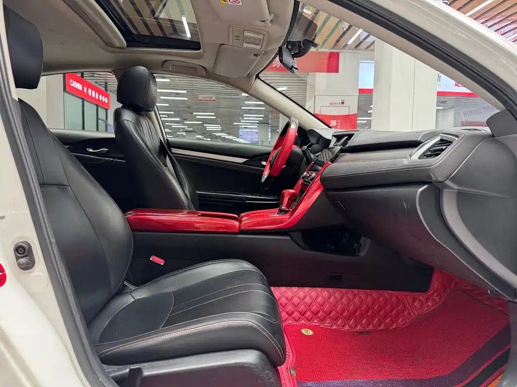 Honda Civic 2019 — фото 15