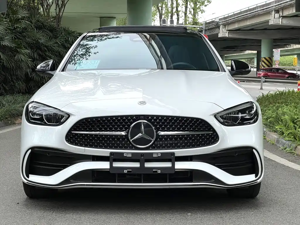 Mercedes-Benz C-Class 2023