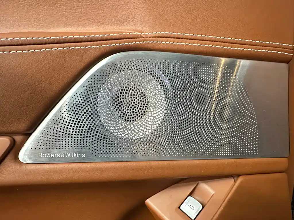 BMW 7 Series 2020 — фото 8