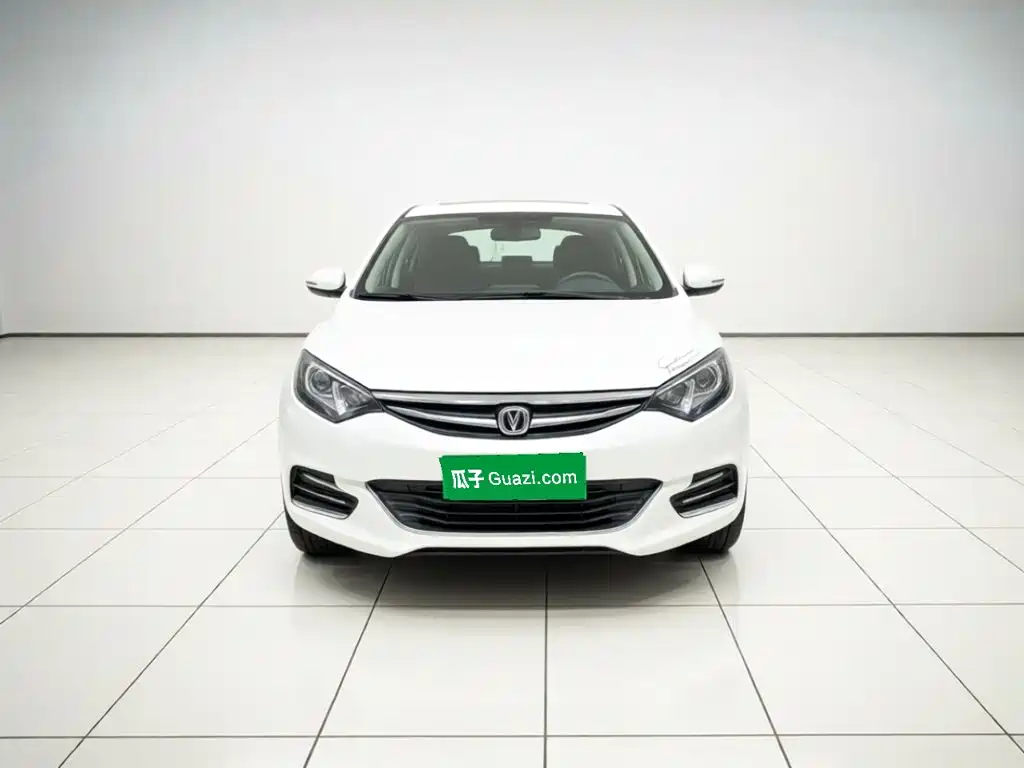 Changan Eado XT 2016 — фото 2