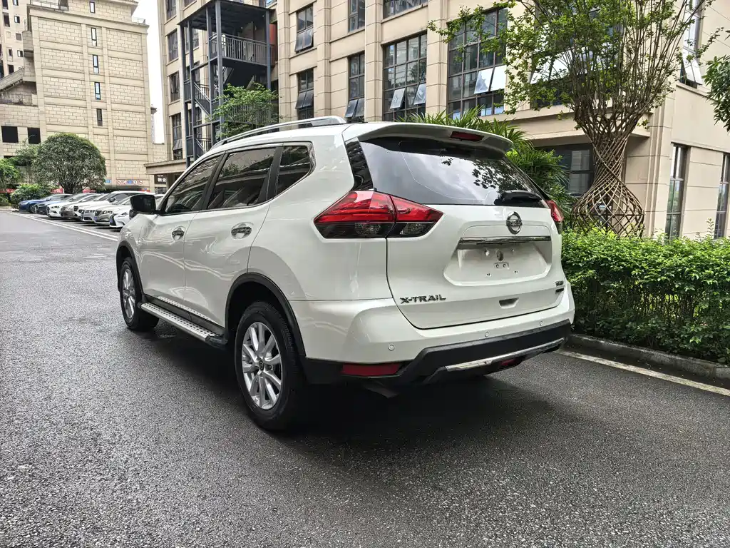 Nissan X-Trail 2019 — фото 10