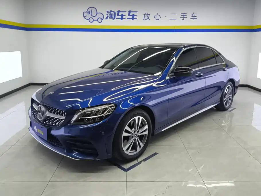 Mercedes-Benz C-Class 2021