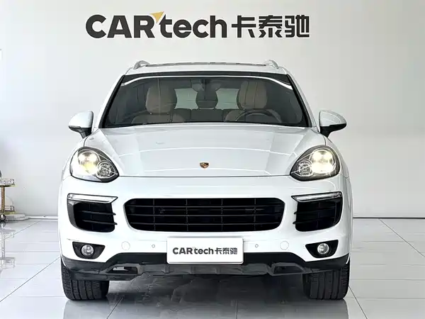 Porsche Cayenne 2016