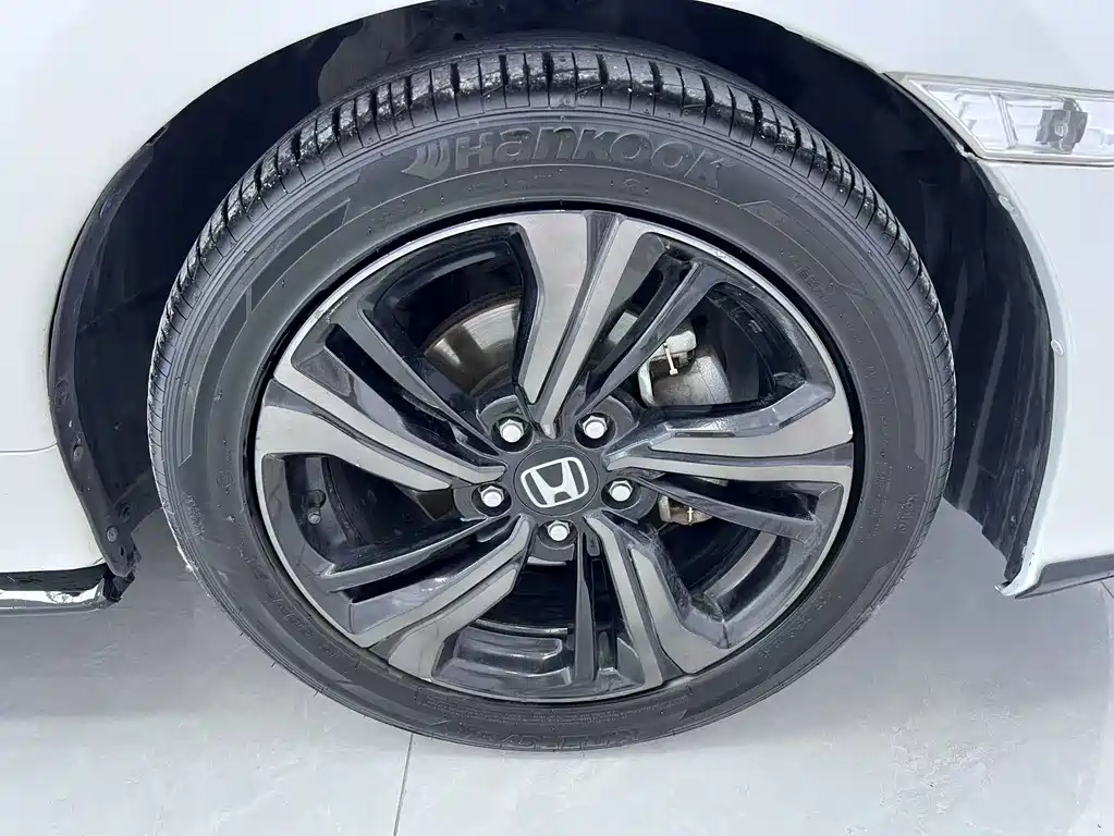 Honda Civic 2020 — фото 15
