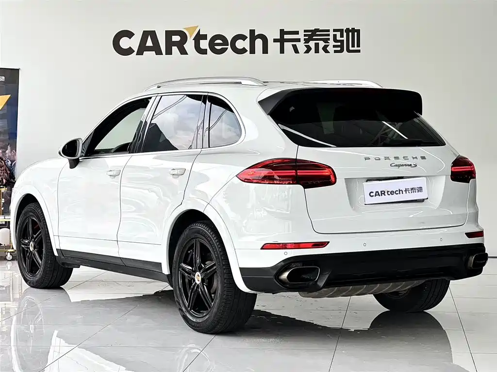 Porsche Cayenne 2016