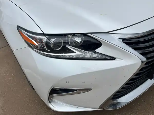 Lexus ES 2015