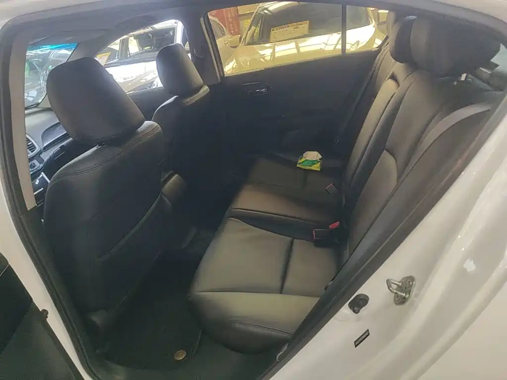 Honda Accord 2017 — фото 17