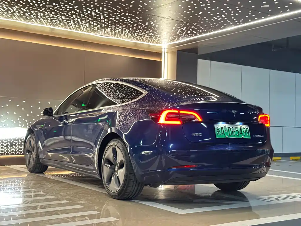 Tesla Model 3 2020 — фото 19