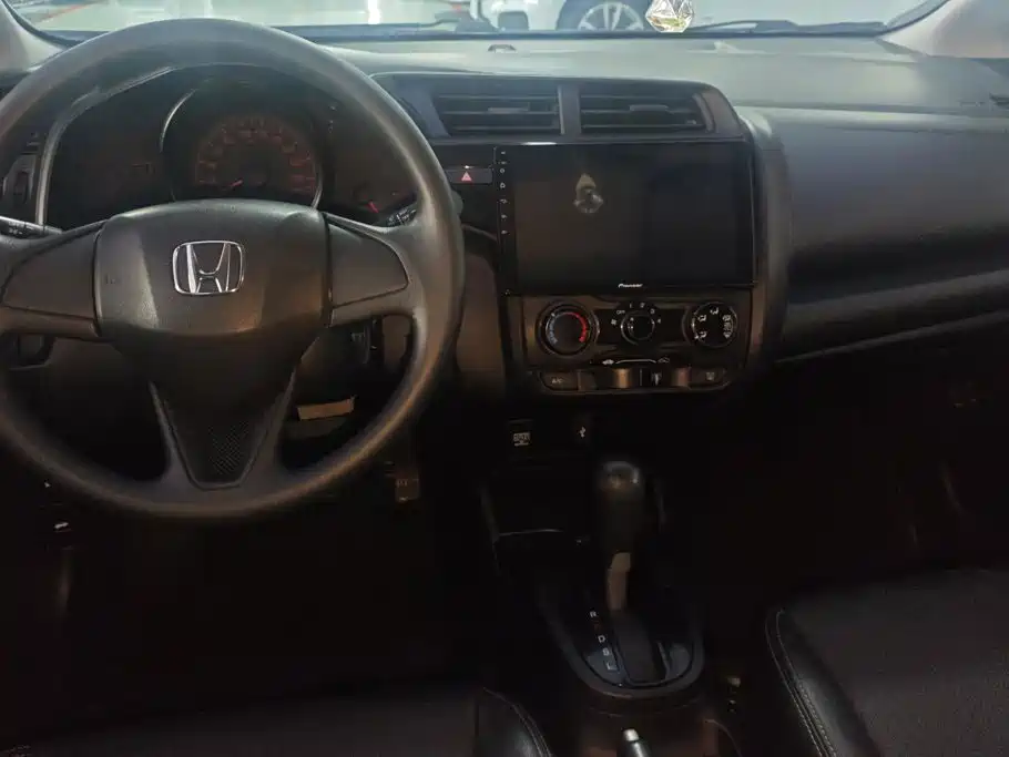 Honda Fit 2019 — фото 12