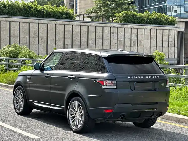 Land Rover Range Rover Sport 2014