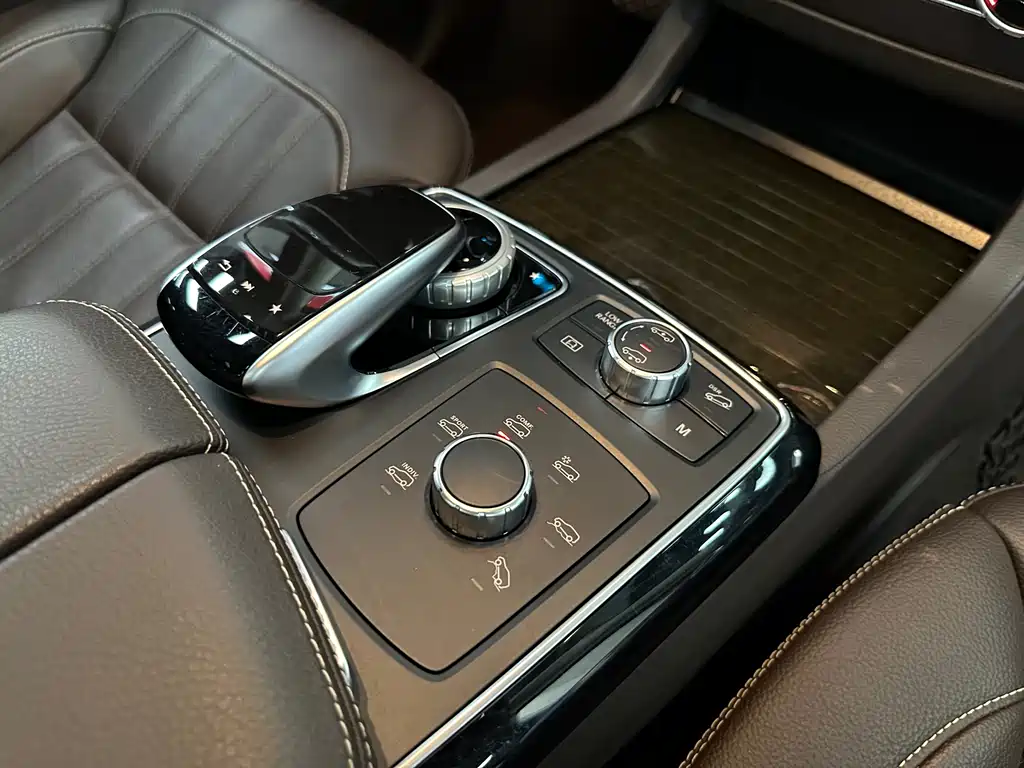 Mercedes-Benz GLS 2019 — фото 25