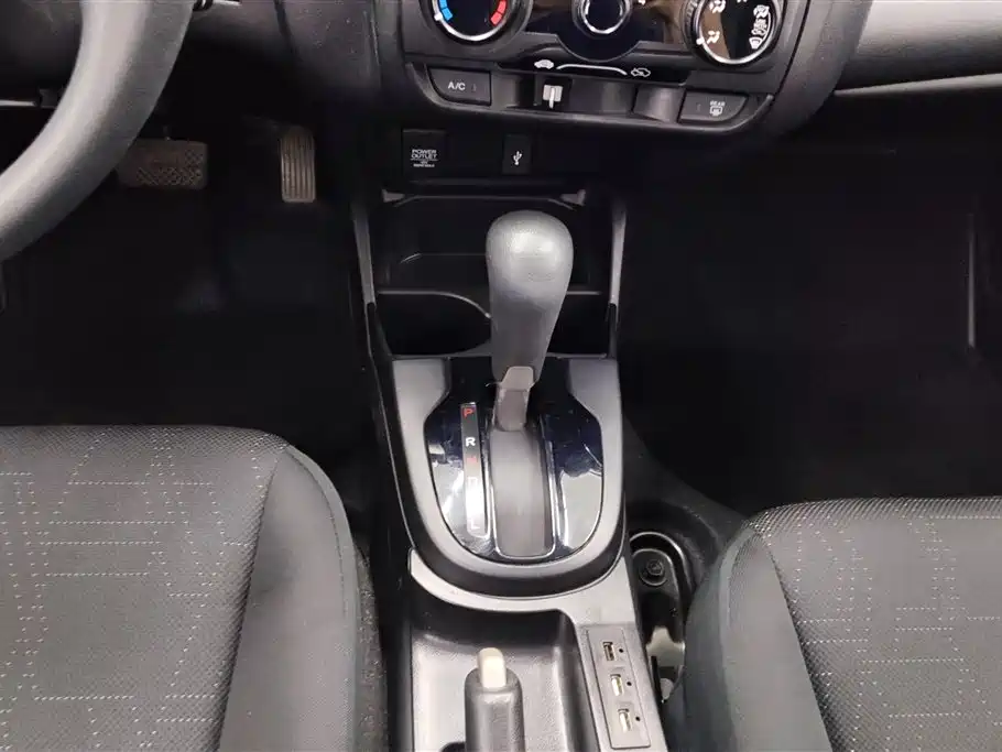 Honda Fit 2020 — фото 16