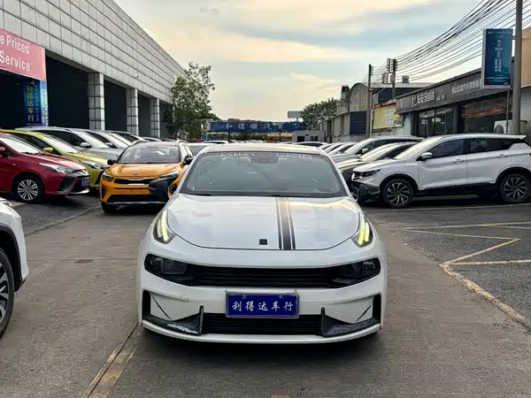 Lynk & Co 03 2019