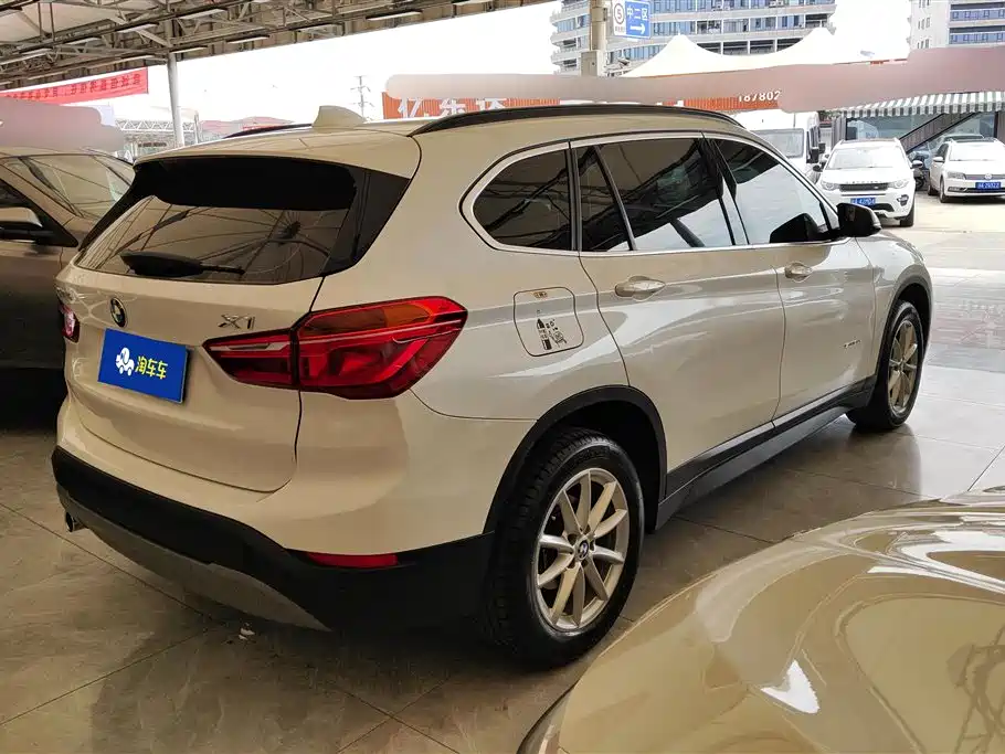 BMW X1 2018 — фото 3