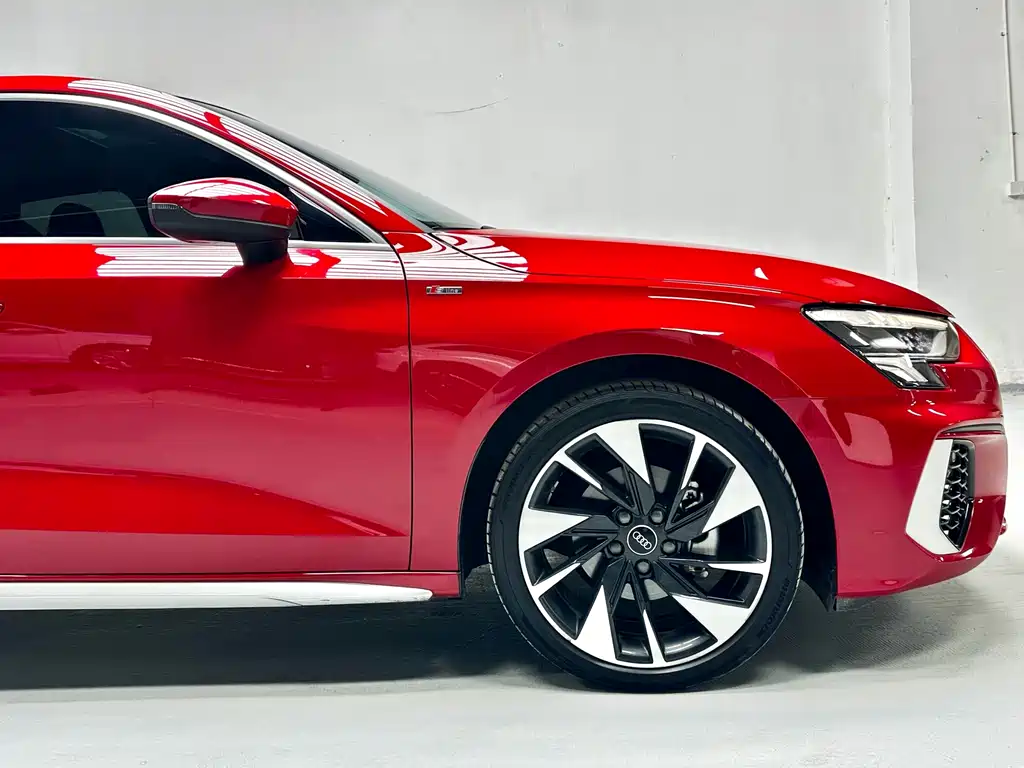 Audi A3 2022 — фото 22