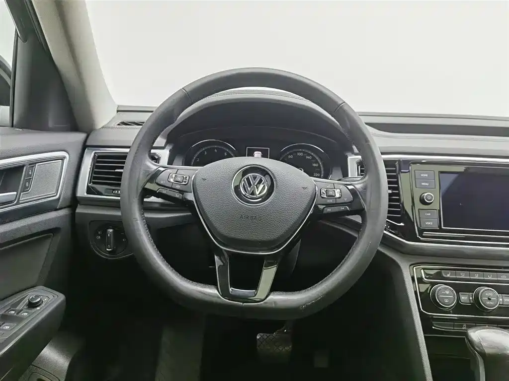 Volkswagen Teramont 2019 — фото 11