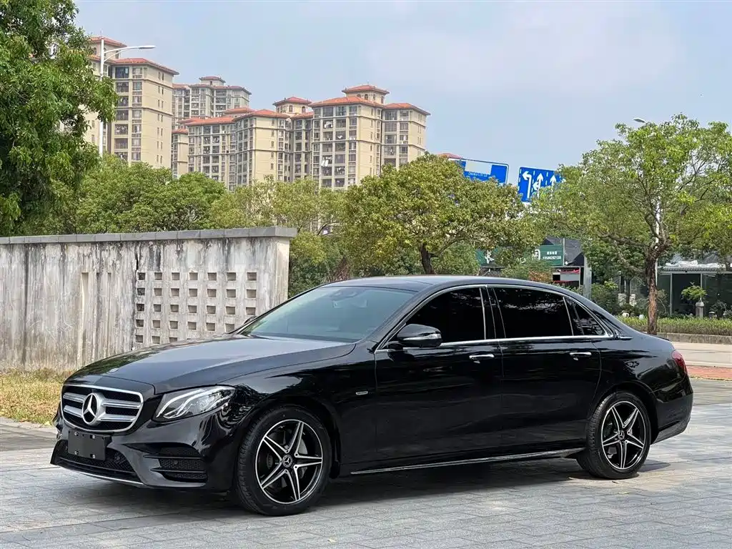 Mercedes-Benz E-Class 2020