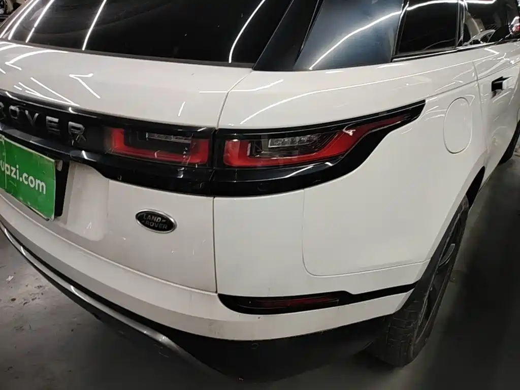 Land Rover Range Rover Velar 2019 — фото 8