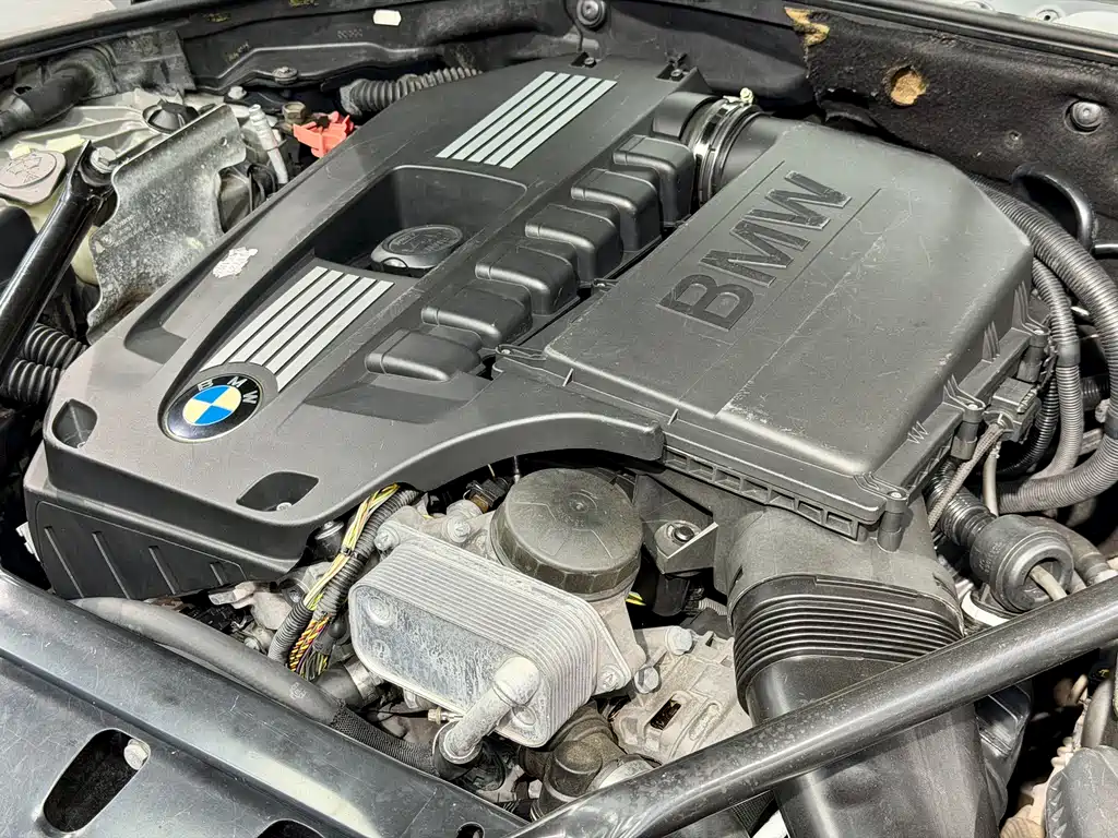 BMW 7 Series 2012 — фото 18
