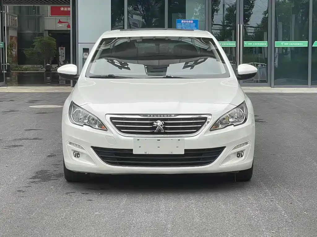 Peugeot 408 2015 — фото 2