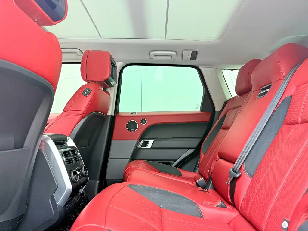 Land Rover Range Rover Sport 2021 — фото 10
