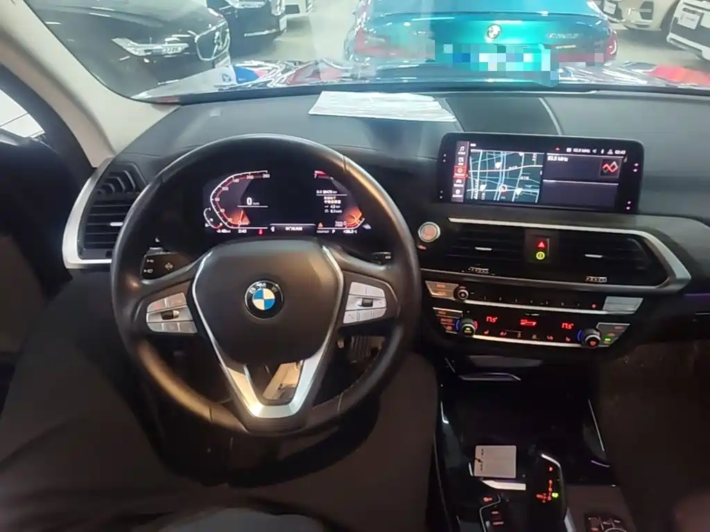 BMW X3 2020 — фото 11