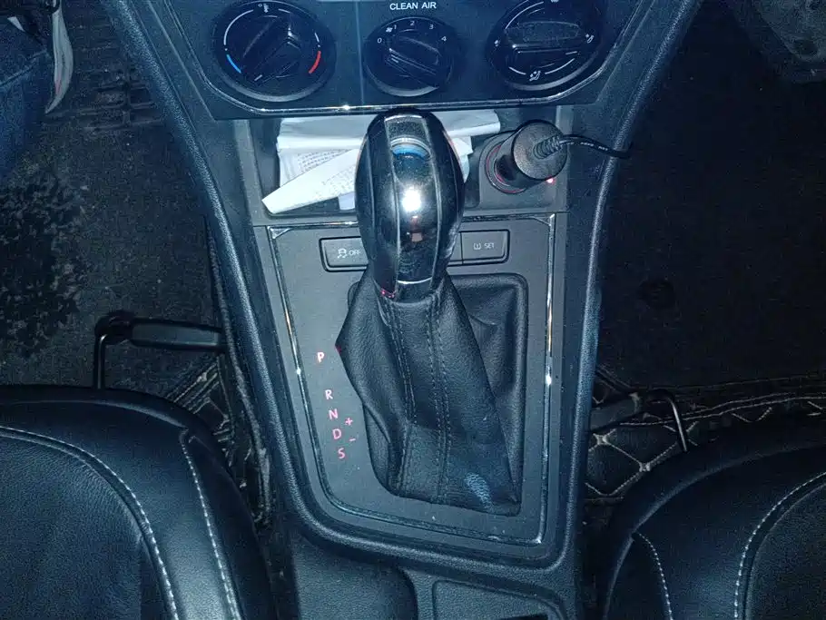 Volkswagen Gran Lavida 2015 — фото 16