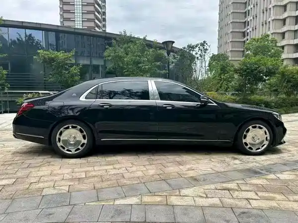 Mercedes-Benz Maybach S-Class 2020