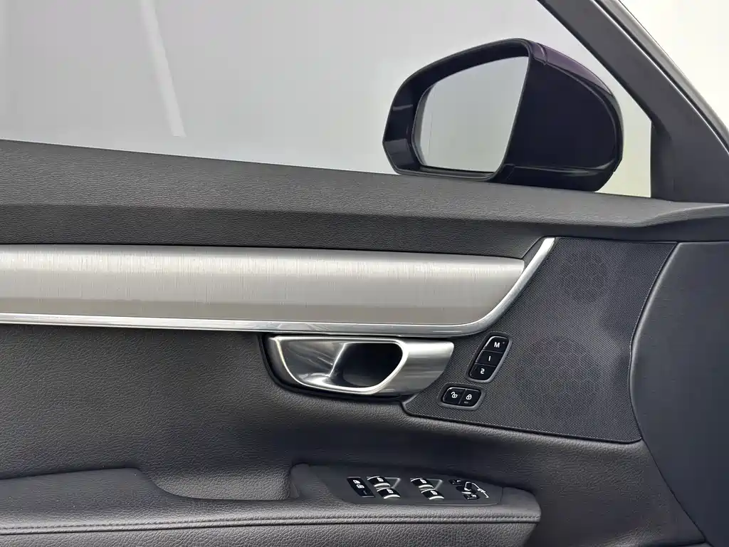 Volvo S90 2019 — фото 14