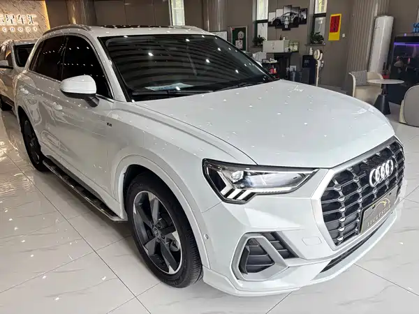 Audi Q3 2022
