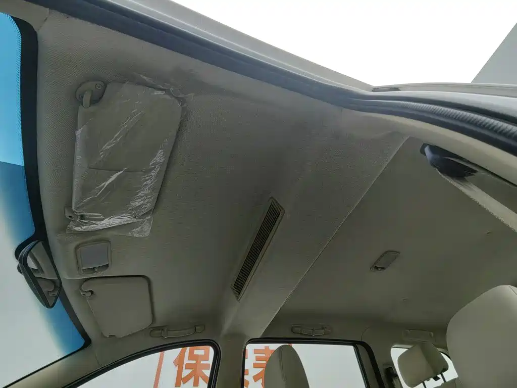 Wuling Hongguang 2018 — фото 14