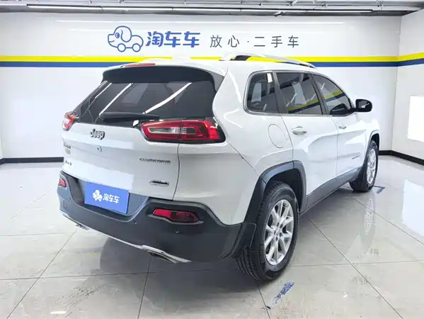 Jeep Cherokee 2016